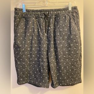 Men’s polyester/cotton blend shorts